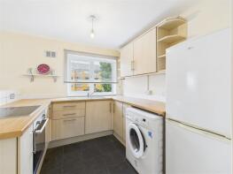 5, Shepherds Mead, Hitchin SG5 1YA