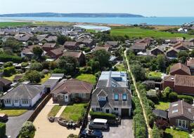 2, 34 Kingfisher Court, Keyhaven Road, Lymington SO41 0QY