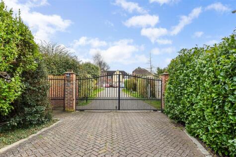 Stoneman Mews, Bushy Mead, Purbrook