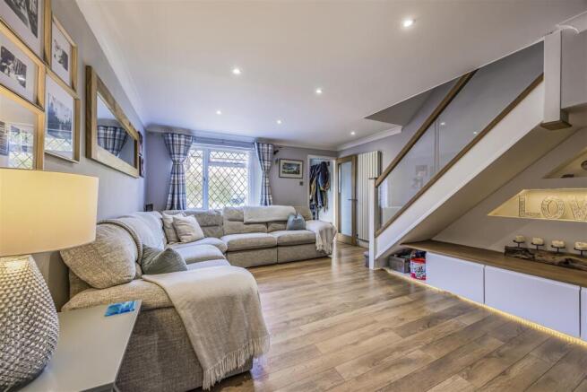 19 Covert Grove, Waterlooville-PorticoMarketing-So