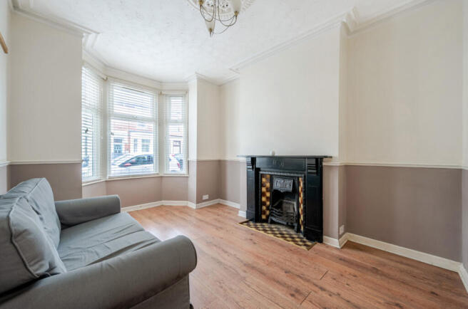 1386186-1-693be98...