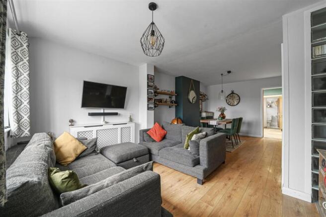 LIVING DINING ROOM