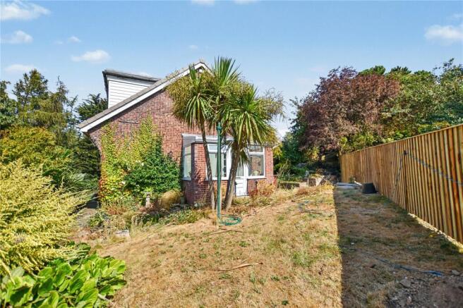 3 bed Semi-Detached for sale Image 8