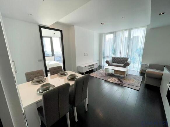 1 bed flat for sale Amory Tower, London E14