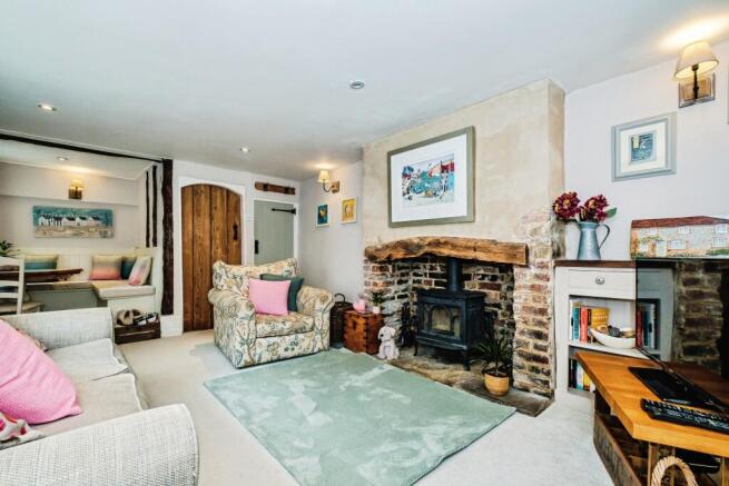 Bakers Arms Hill, Arundel, BN18 photo 4