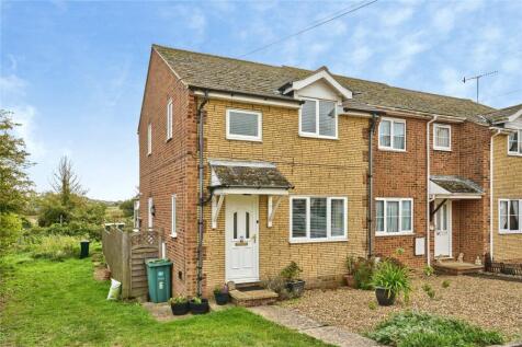 Aylett Close, Brading, Sandown, Isle of Wight, PO36