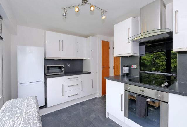 Dining kitchen