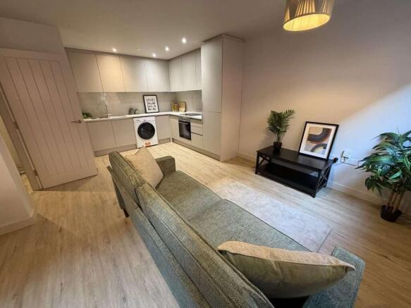 apt_2_20_westfield_terrace