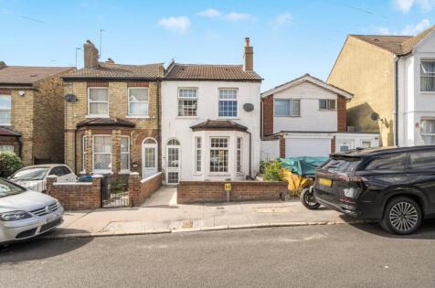 Moffat Road, Thornton Heath, CR7
