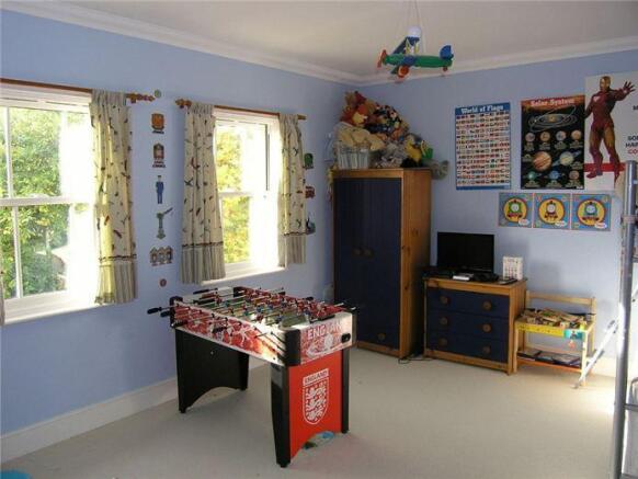Photo 9