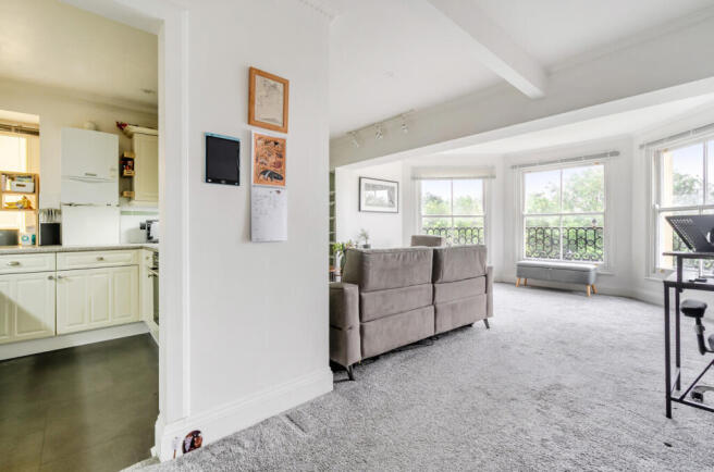 Kitchen/Living Room