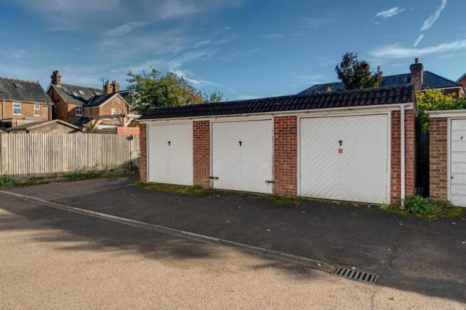Lock-Up Garage