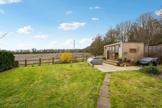 DSC00480-0dba11dd336b4b7dbb7ff2a26e0b77e7 - 800px