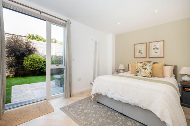 25 Ravensbury Terrace, London, SW18 photo 4