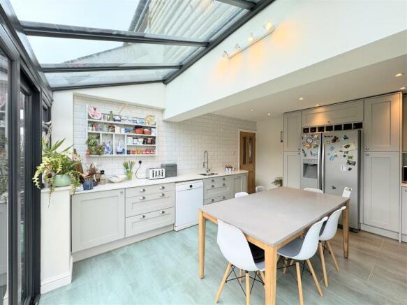 Kitchen Diner