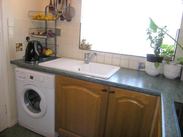 Photo 10