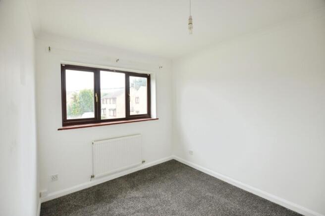 3 bed Semi-Detached for sale Image 10