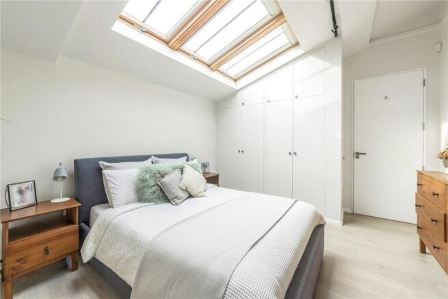 Althorp Road, London, SW17 photo 4
