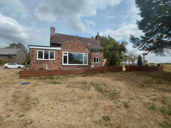 5 bed detached house to rent Pound Lane, Broseley