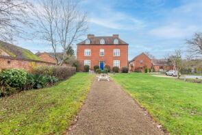 5, Harrow Croft, Worcester WR2 5JG
