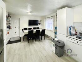37, Bracondale Road, London SE2 9HR