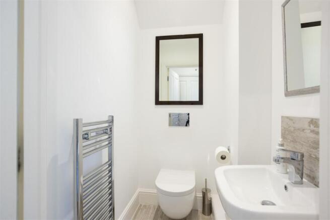3 bed Semi-Detached for sale Image 8