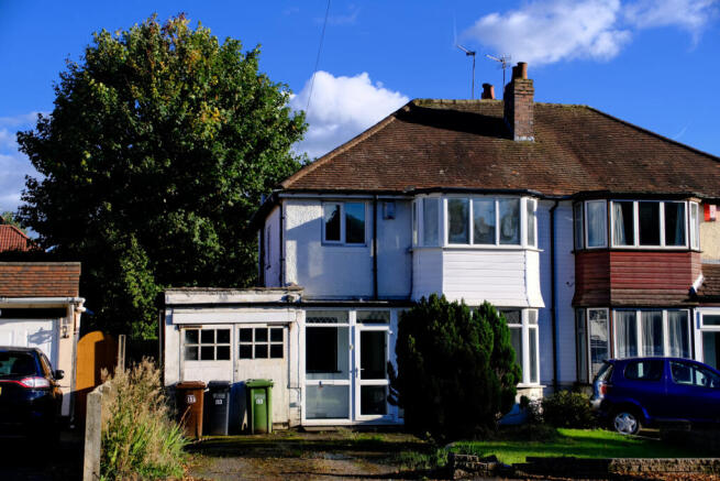 153 Haslucks Green Road