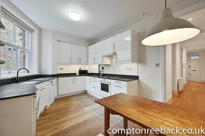 CR - 22 Morshead Mansions - Kitchen3 (1).jpg