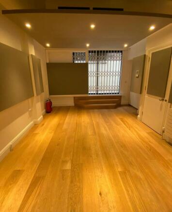 160 A Kings Cross Road rear office 3.jpg