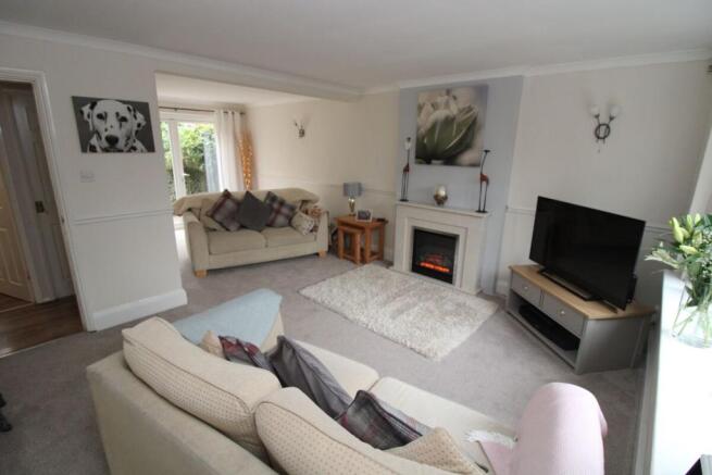 Living Room / Dining Room