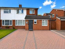 45, Farnham Road, Fleet GU51 3HT
