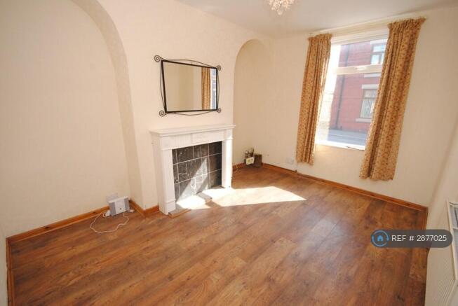 Front Lounge 