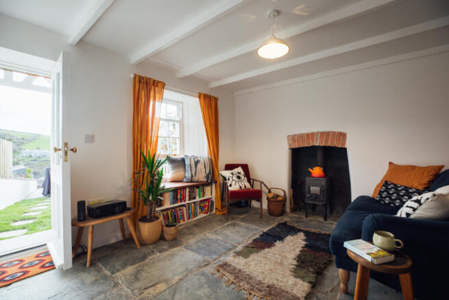 No 92 Beacon Cottage-006