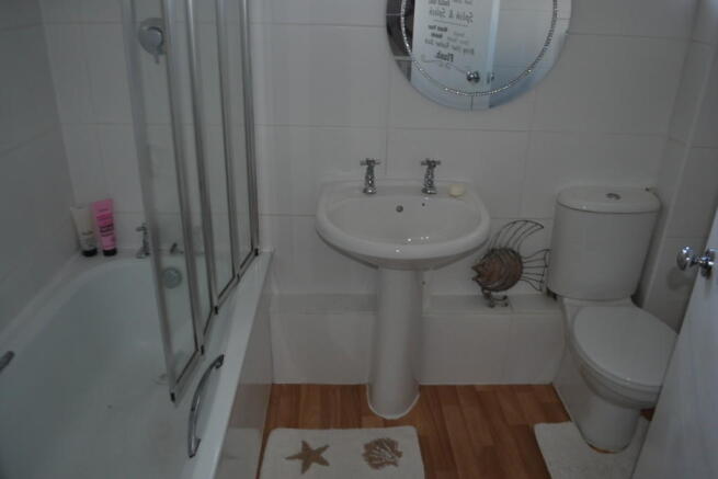 Bathroom S66 2XG