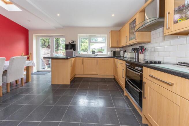 Kitchen/Dining Room