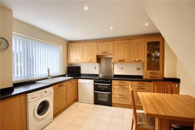 3 bed Terraced for sale Image 4