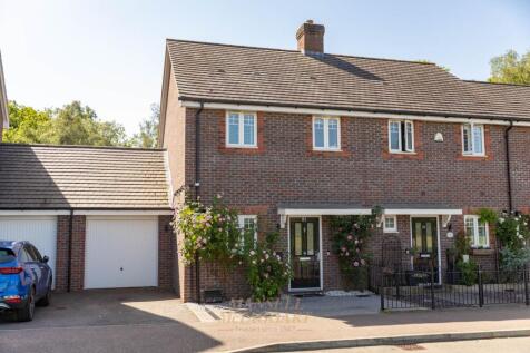 Somerley Drive, Crawley, RH10