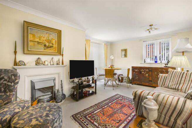 Another Aspect Of The Lounge