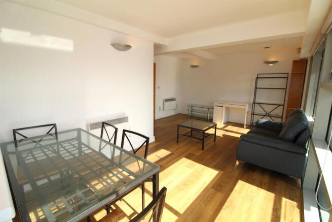 Broderick Court, Leeds photo 5