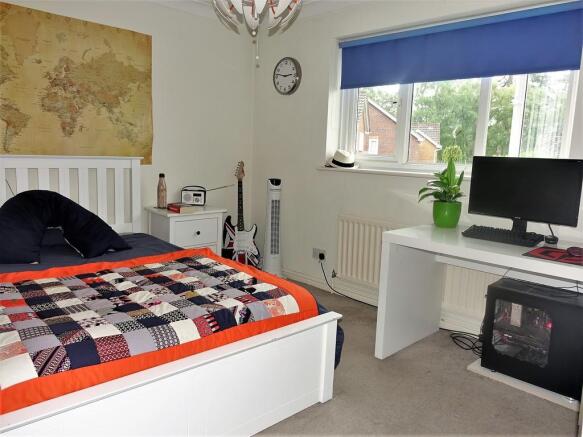 Photo 12