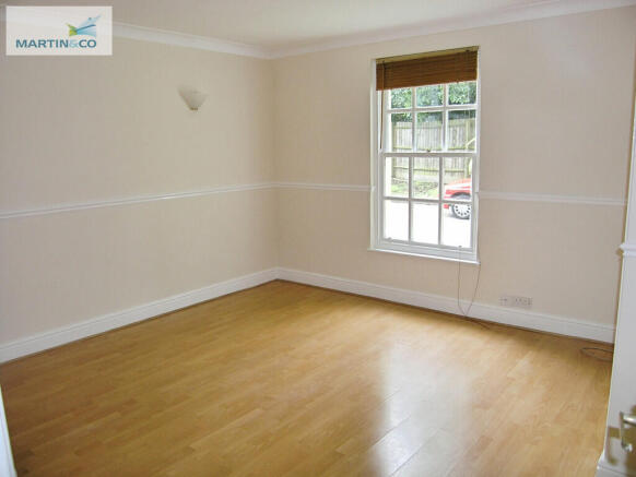 2faf8e80-Victoria...