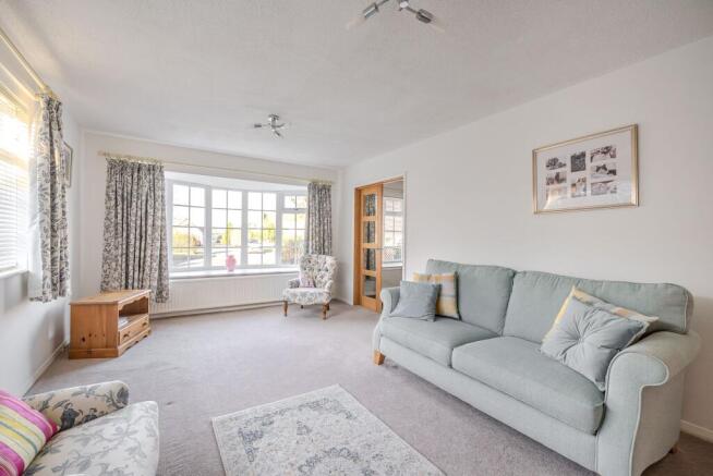 3 bed Detached Bungalow for sale Image 4