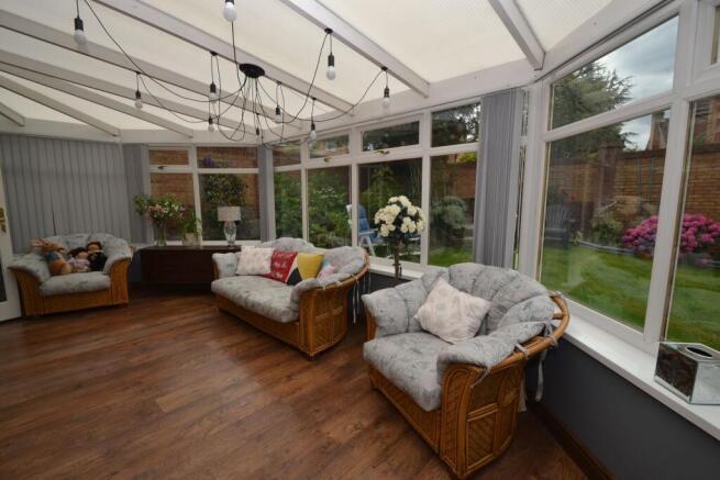 3 bed Detached for sale Image 11