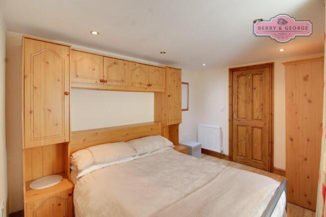 ANNEX BED 1