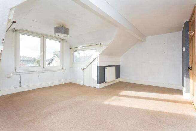 BEDROOM 4b.jpg