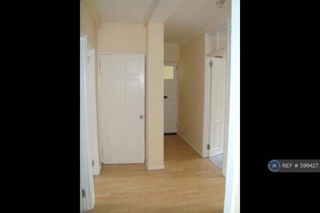 Common Area: Connecting All The Rooms In The Flat