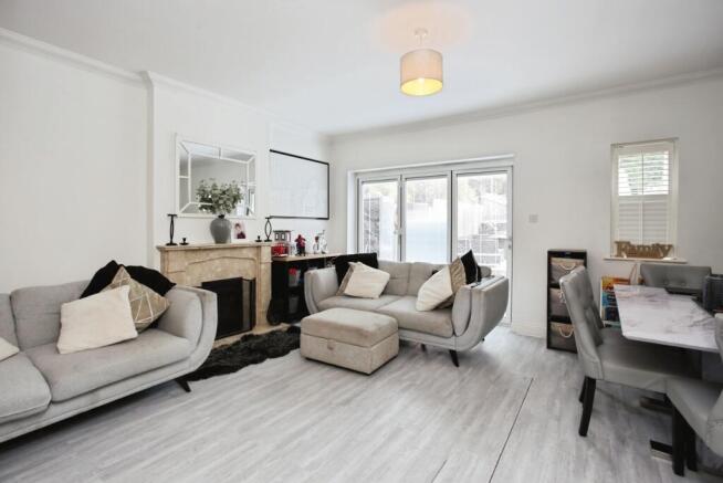 Living/Dining Room