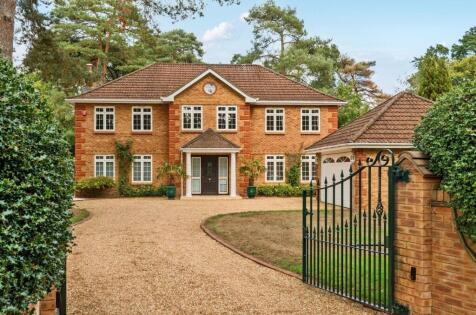 Warren Drive, Ringwood, Dorset, BH24
