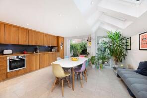 48, Starfield Road, London W12 9SW