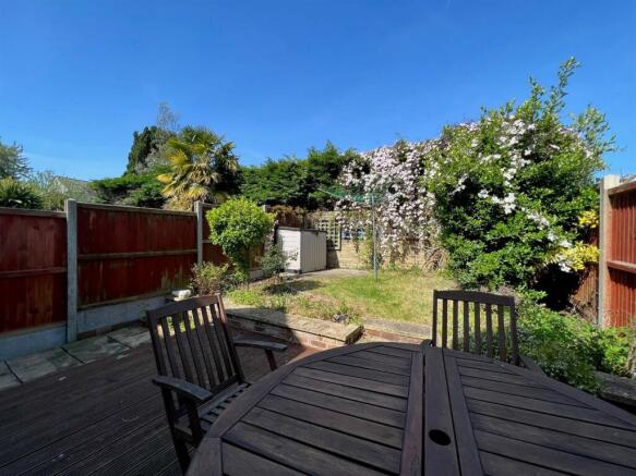 garden 3.jpg